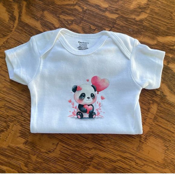 Panda Love & Hearts Unisex Infants Gerber ONESIES® Cute Baby Shower Gift‎ 0-3M - Picture 2 of 5